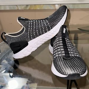 Nike Phantom React Running shoes